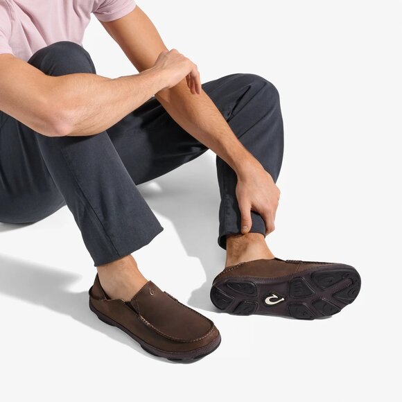 OluKai Moloa Men’s Nubuck Slip-on Loafers Shoes $140 in Dk Wood Dk Java - Picture 1 of 16